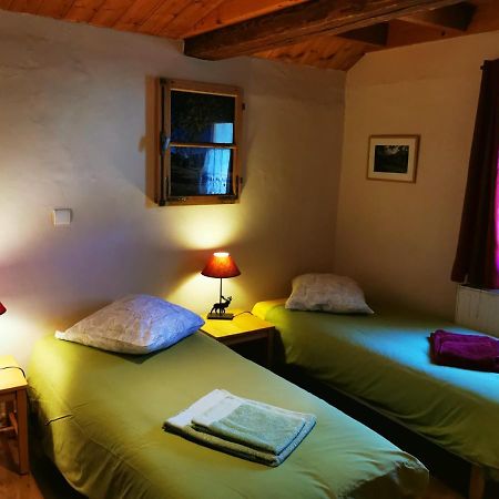 Gite D'Etape Auberge De L'Ardoisiere จูซิเออร์ ภายนอก รูปภาพ
