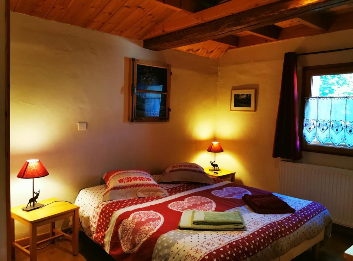 Gite D'Etape Auberge De L'Ardoisiere จูซิเออร์ ภายนอก รูปภาพ
